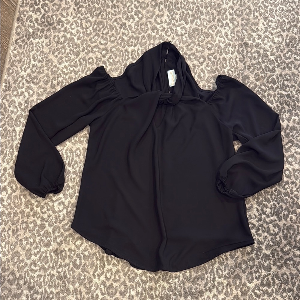 Veronica M Elegant Black Women's Top